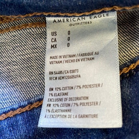 American Eagle Distressed MIDI Denim Shorts- #1812 - Picture 5 of 13